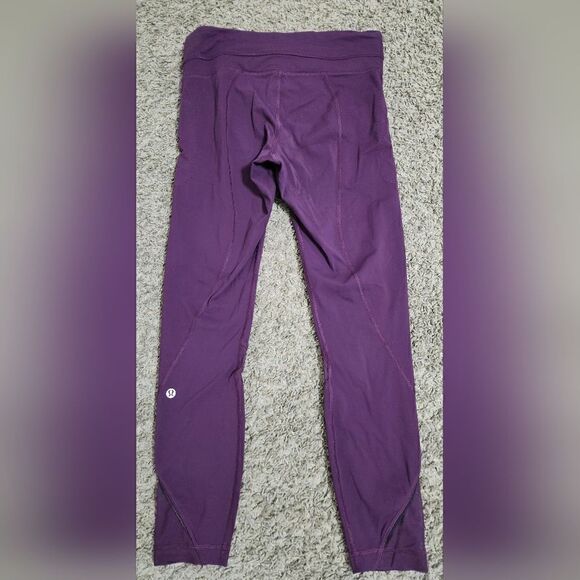 Lululemon Size 6 Inspire Tight II  Plum Mesh Leggings Zip Pockets - Picture 11 of 14